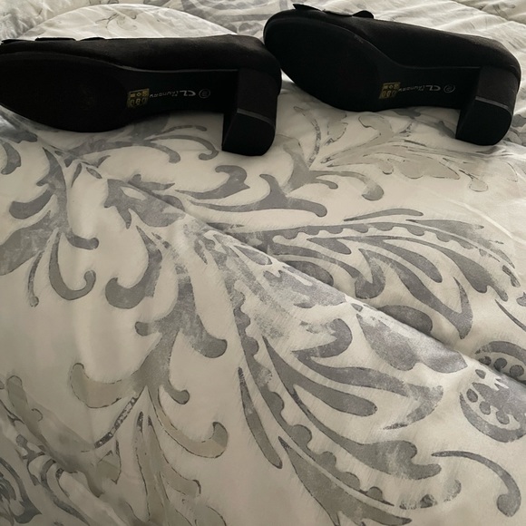 CL by Laundry office faux black suede with fringe block heel slip on in size 6 - Picture 4 of 6